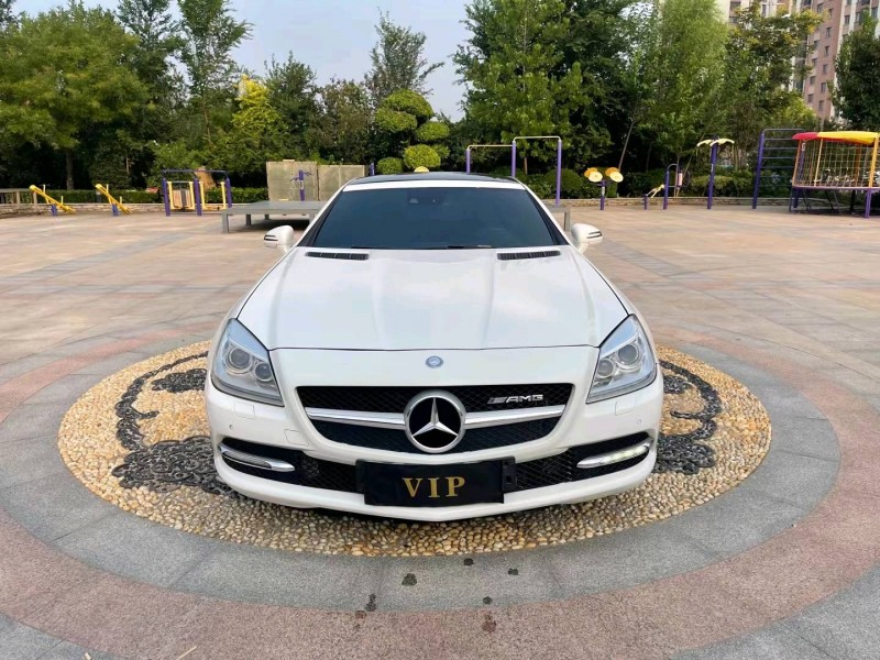 青岛13年奔驰SLK8