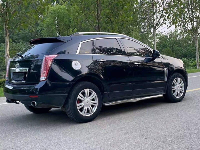 徐州13年凯迪拉克SRX7