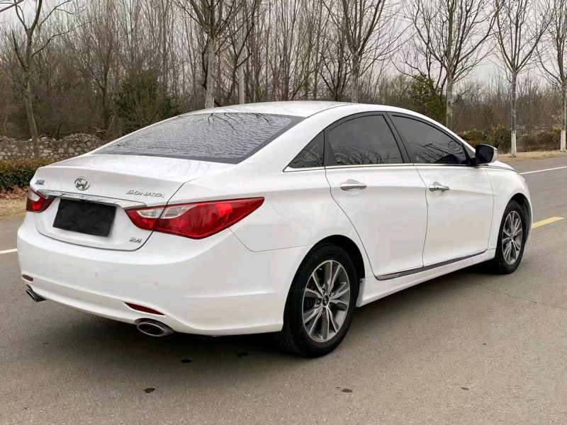 徐州17年现代索纳塔八8