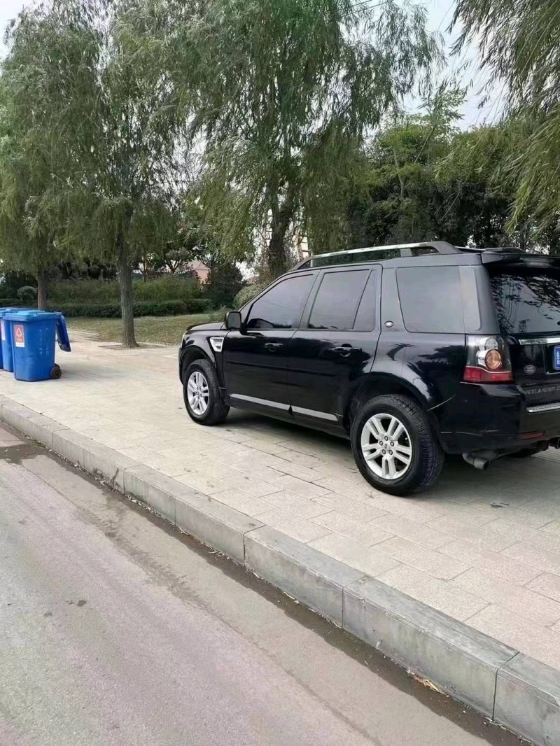 东营13年路虎神行者2