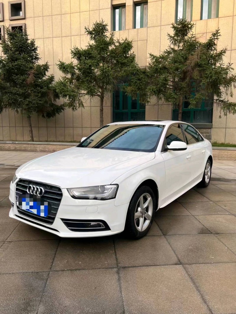 北京14年奥迪A4L3