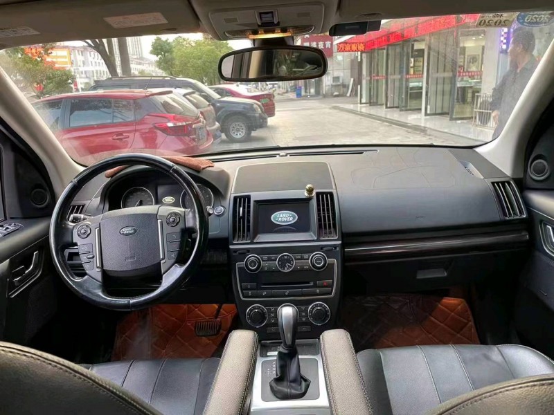 宜春13年路虎神行者5