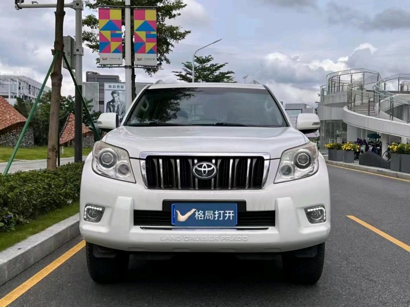 东莞13年丰田普拉多1