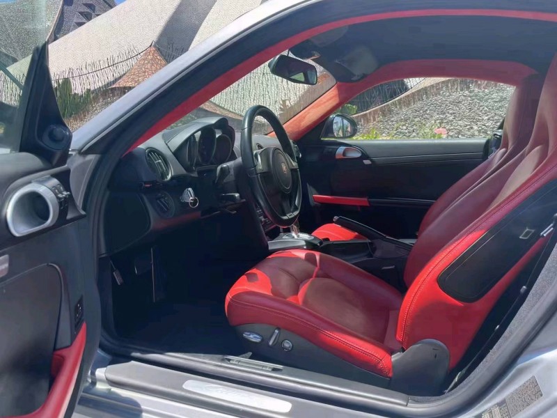 东莞12年保时捷卡曼4