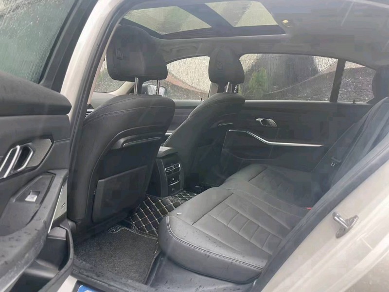 东莞20年宝马3系7