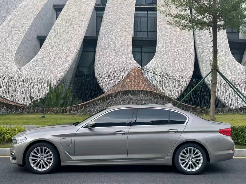 东莞20年宝马5系8