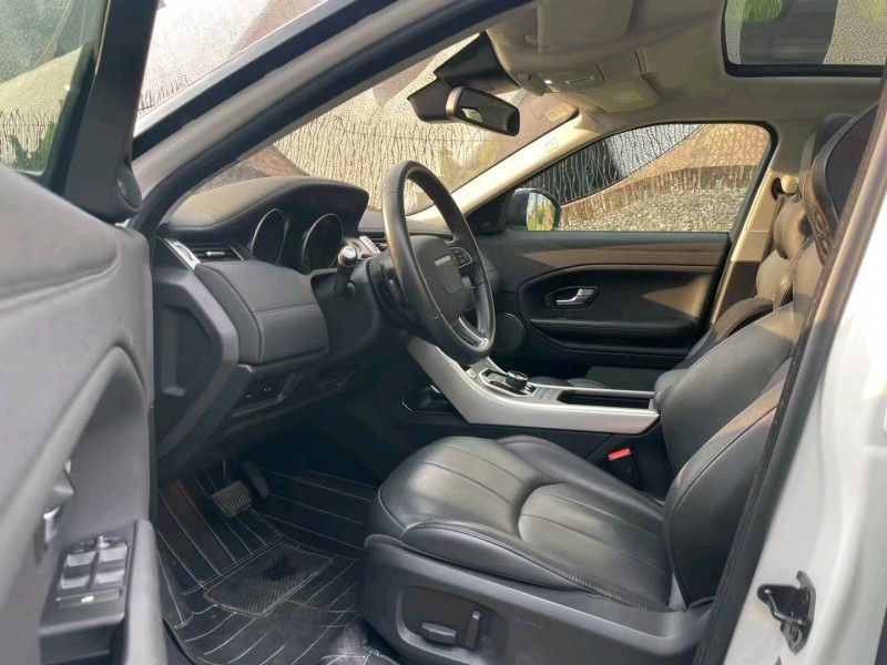 东莞18年路虎极光6