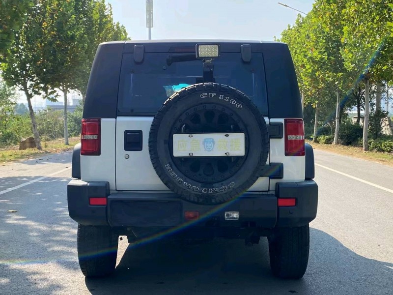 徐州17年Jeep北京JEEP9