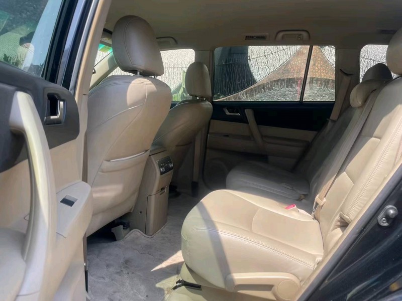 东莞13年丰田汉兰达7