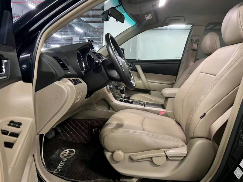 东莞14年丰田汉兰达7