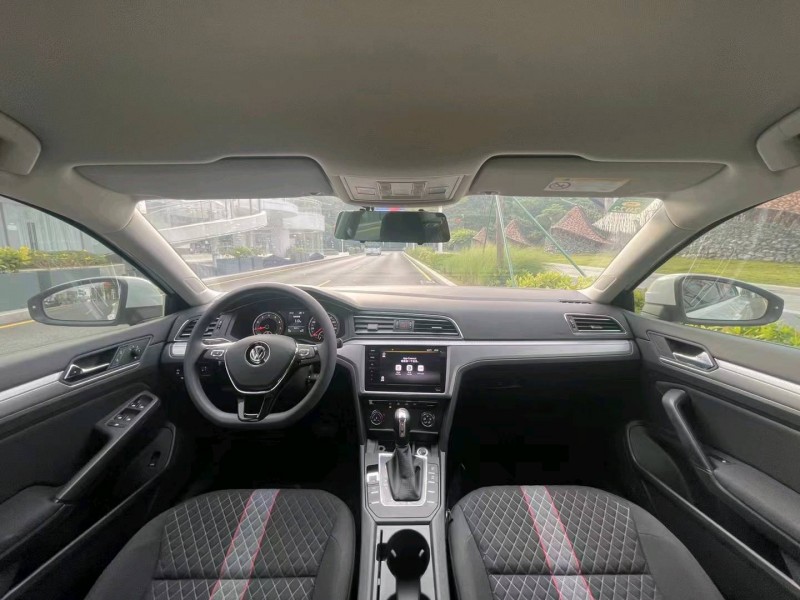 东莞20年大众凌渡6