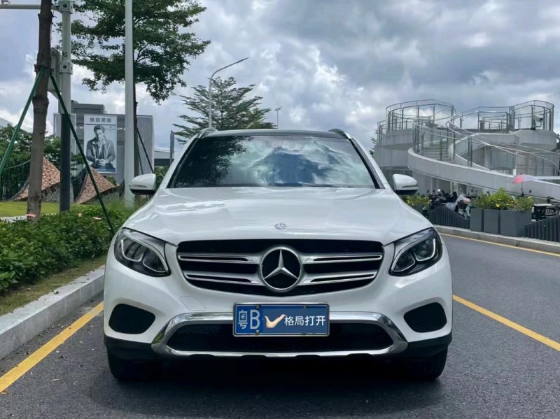 东莞17年奔驰GLC1