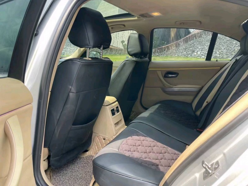 东莞11年宝马3系7