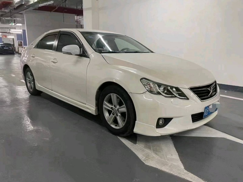 东莞11年丰田锐志2