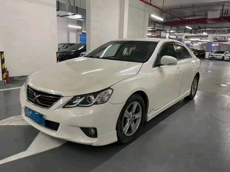 东莞11年丰田锐志3