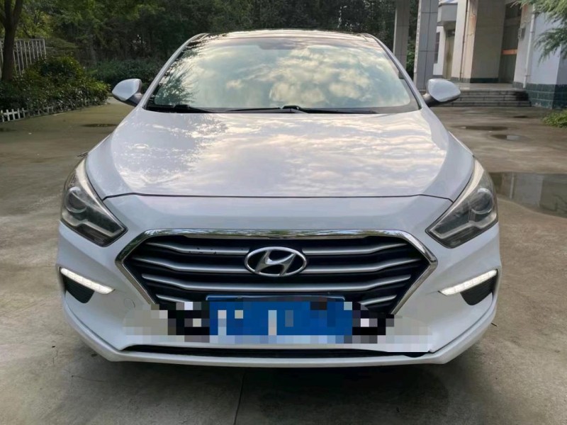 济宁17年现代名图9