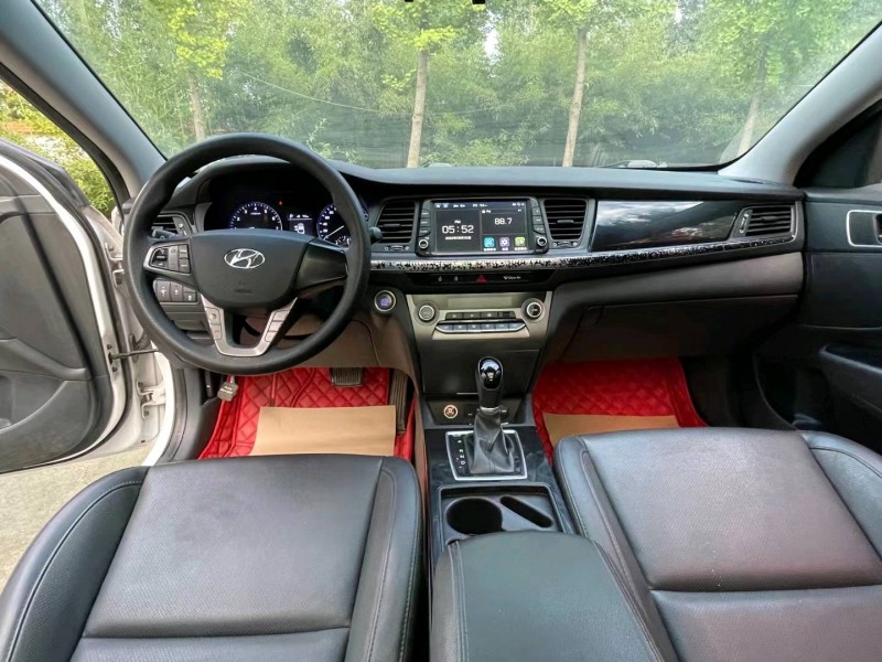 济宁17年现代名图3