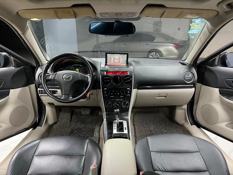 成都13年马自达68