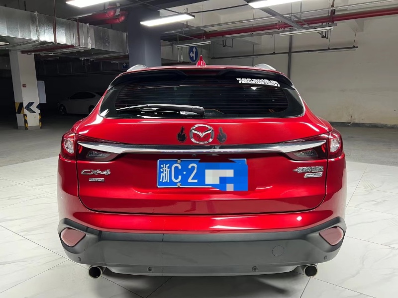 成都17年马自达CX-44