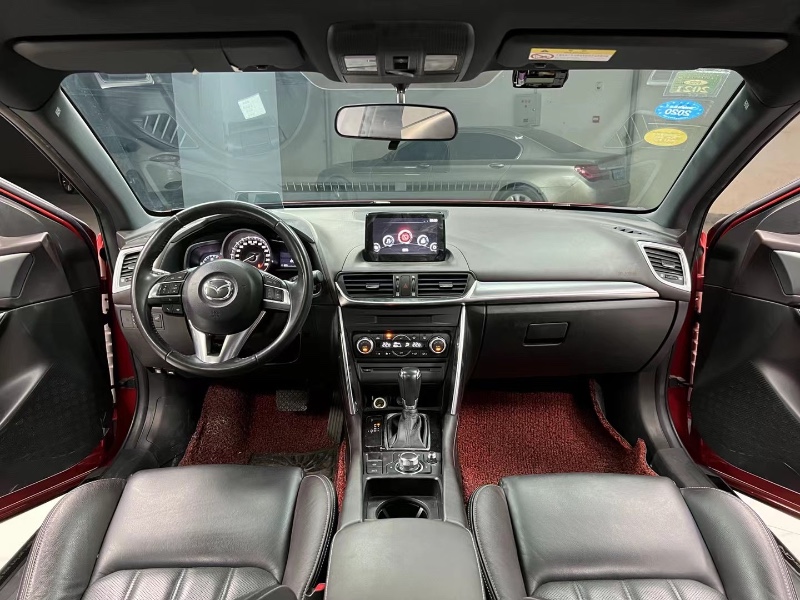 成都17年马自达CX-45