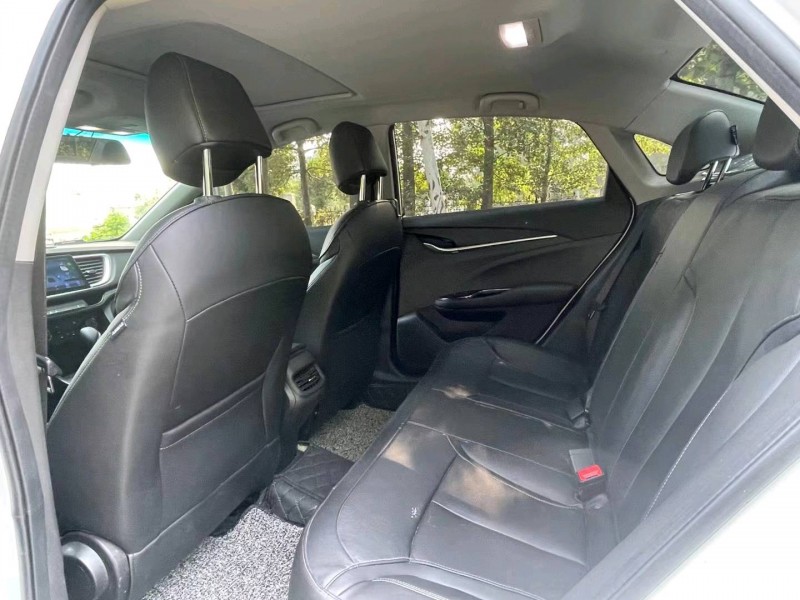 济宁18年别克英朗4