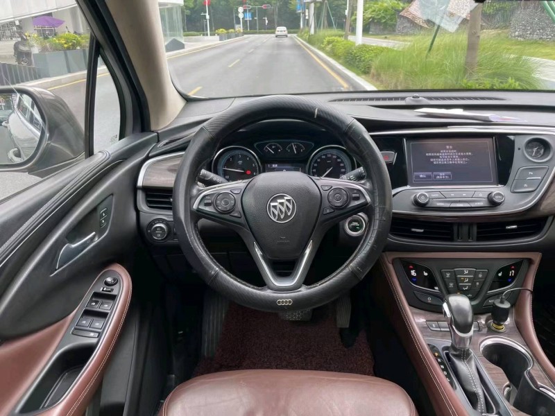 东莞18年别克昂科威4