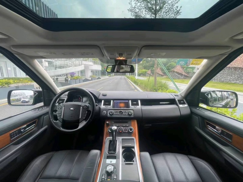 东莞10年路虎揽胜运动6