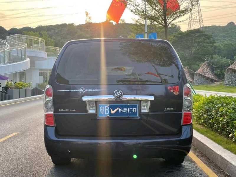 东莞11年别克GL89