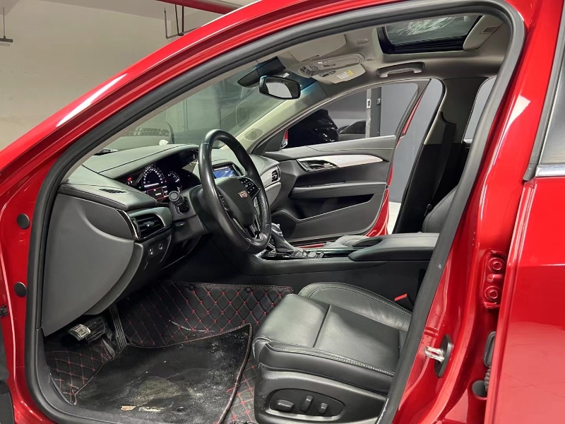 成都18年凯迪拉克ATS3