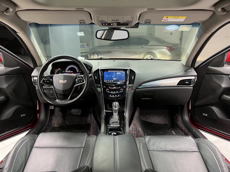 成都18年凯迪拉克ATS6