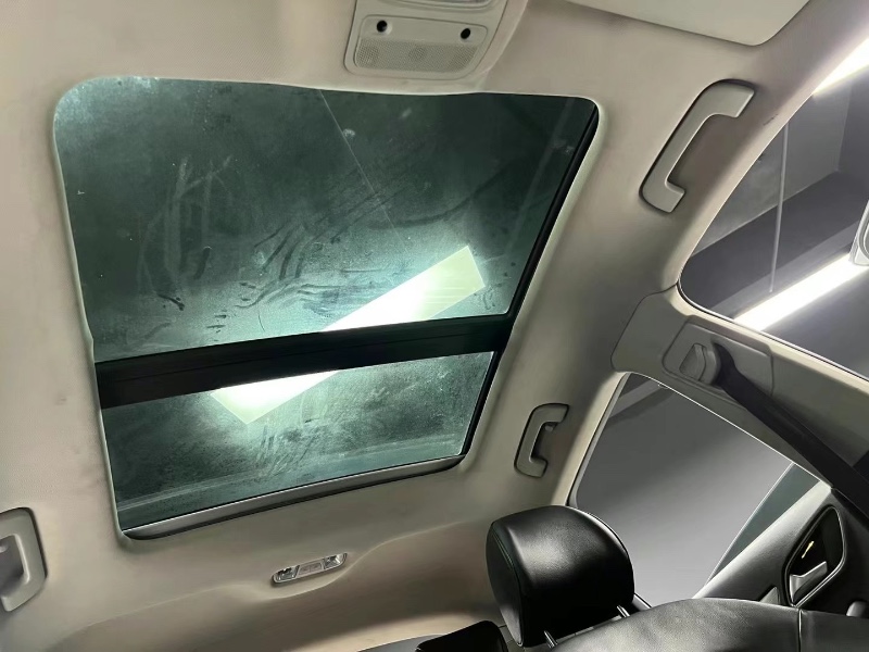 成都14年奥迪Q38