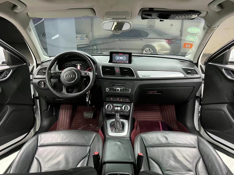 成都14年奥迪Q39