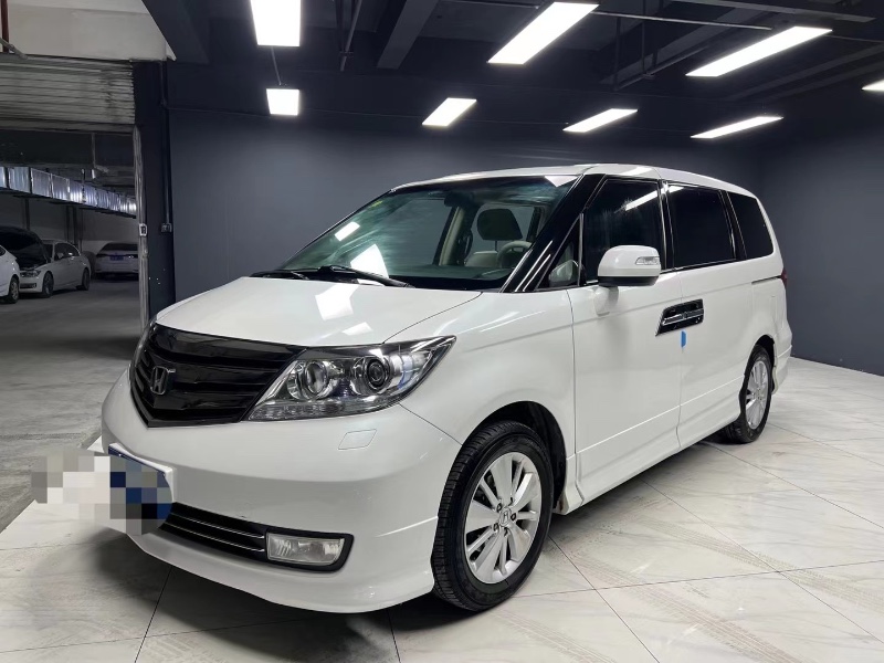 成都13年本田艾力绅2