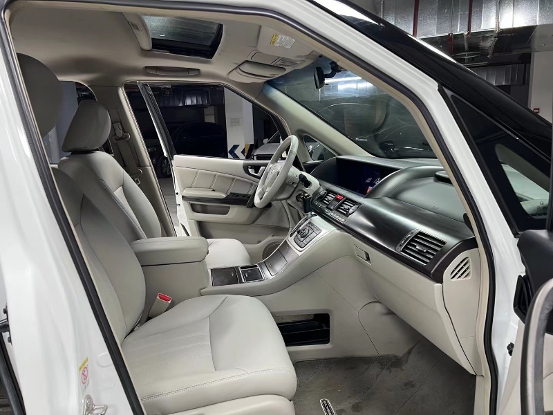 成都13年本田艾力绅5