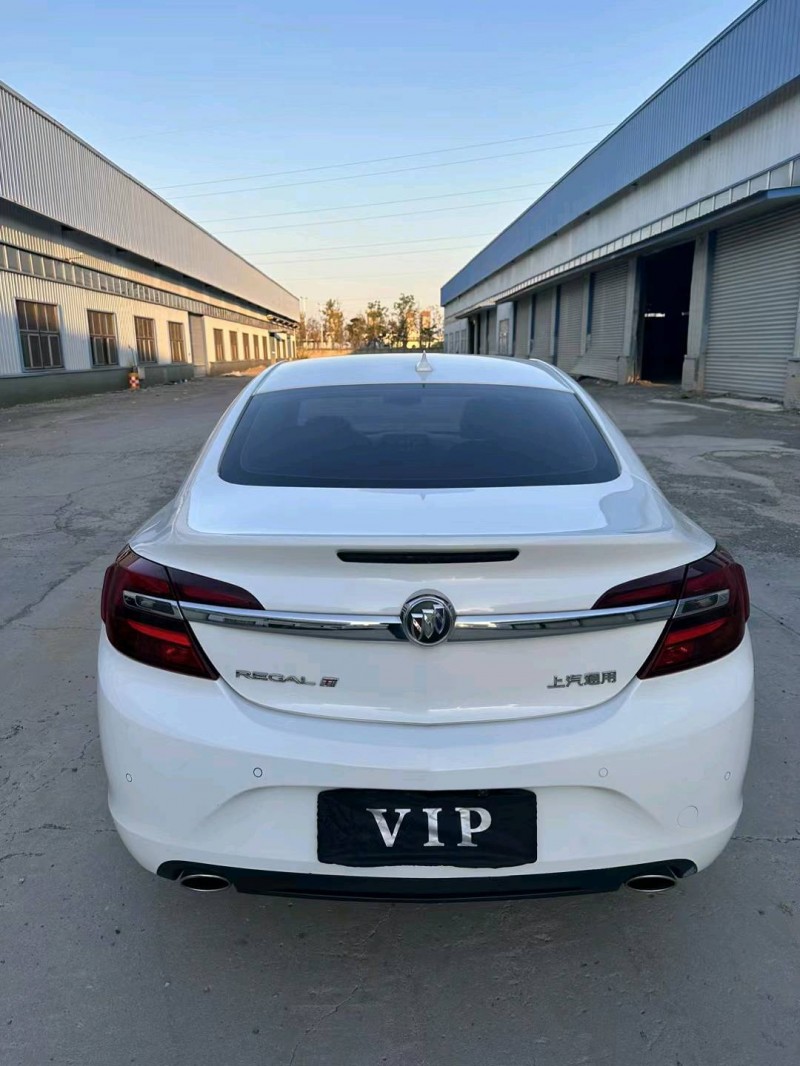 徐州17年别克君威1