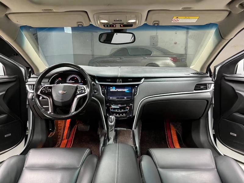 成都18年凯迪拉克XTS6