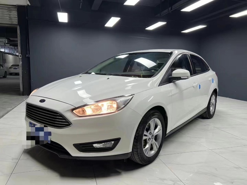 成都17年福特福克斯4