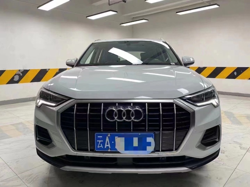 成都21年奥迪Q31