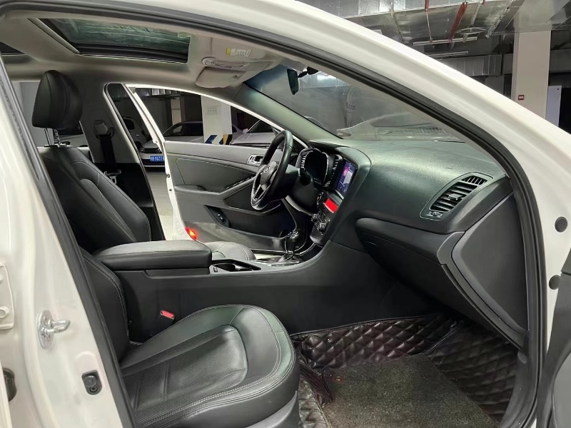 成都12年起亚K59