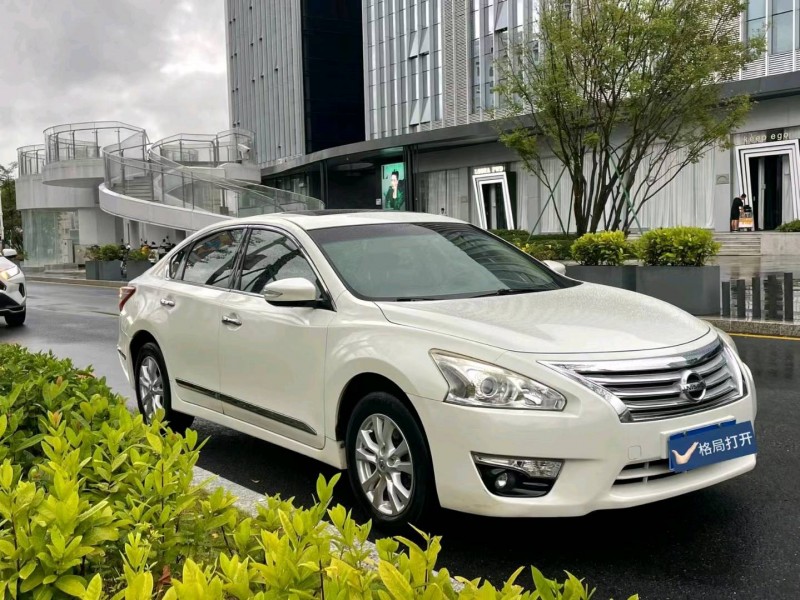 东莞14年日产天籁2