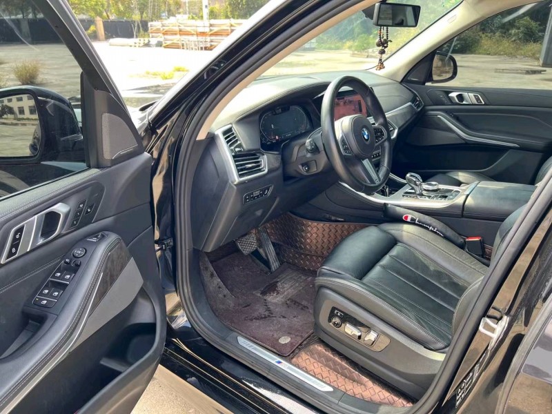 盐城19年宝马X57