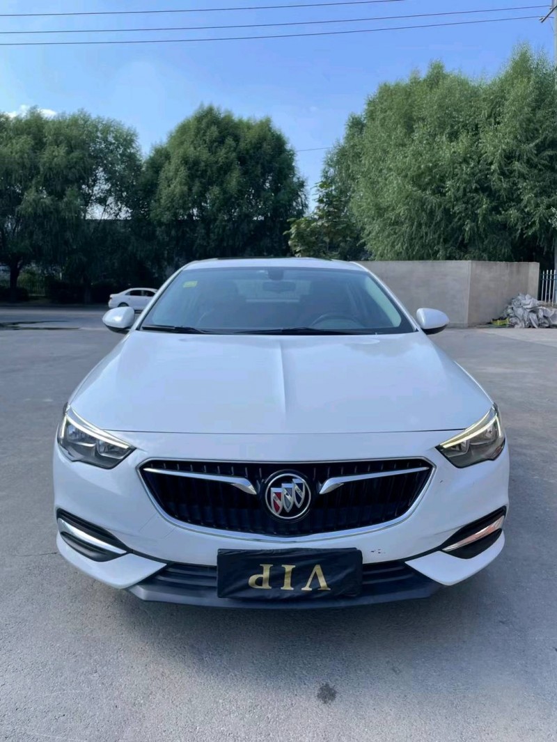 沈阳17年别克君威1