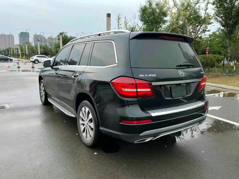 青岛17年奔驰GLS8