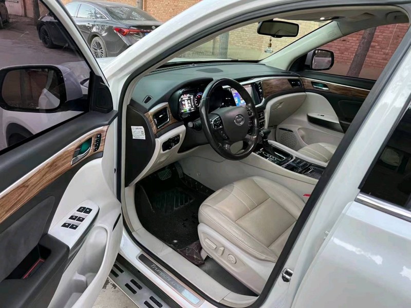 保定17年传祺GS89