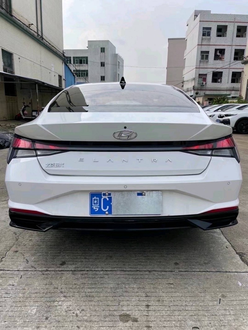 中山21年现代伊兰特4