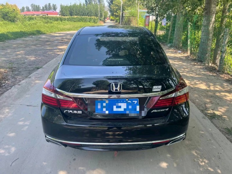 保定18年本田雅阁9