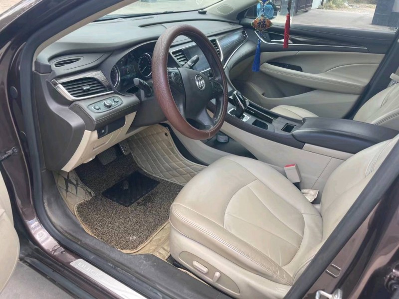 保定17年别克君越4