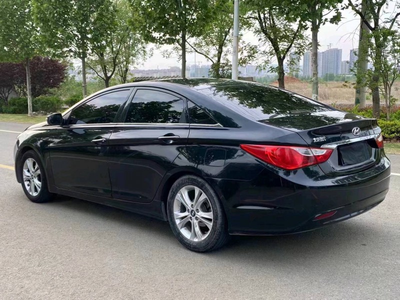 徐州13年现代索纳塔八8