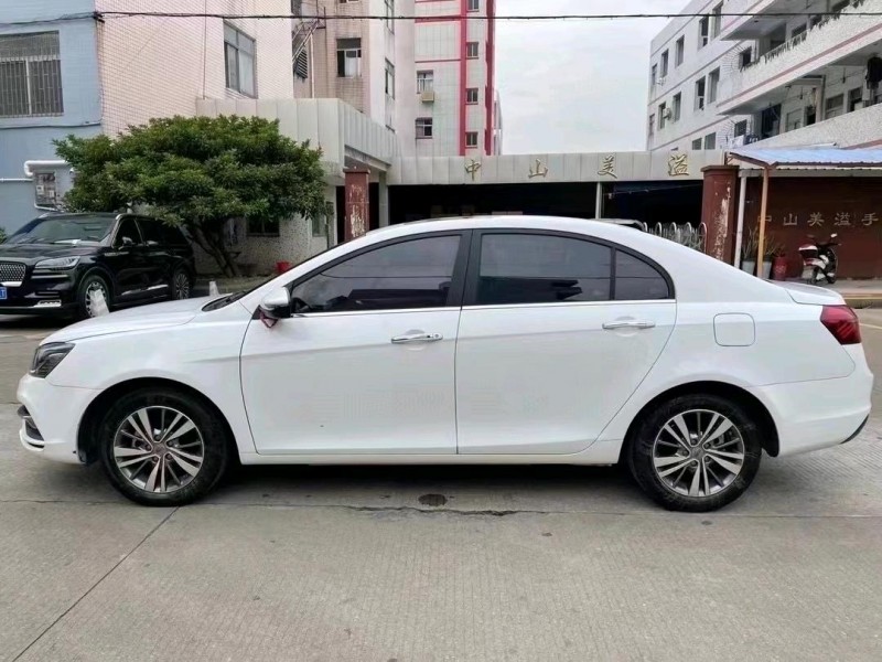 中山18年吉利帝豪3