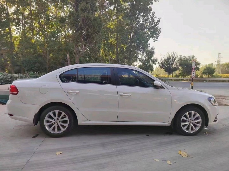 北京16年大众朗逸2